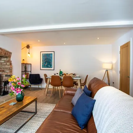 3 Bed In Oc-w1031 Nyaraló